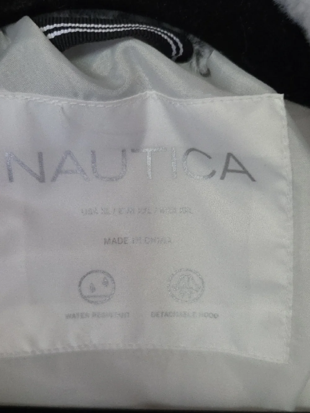 Nautica White Quilted Puffer Jacket with Gray Faux-Fur Collar Trim - Picture 2 of 5